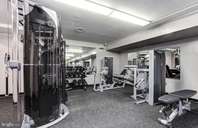 2939 Van Ness St NW Unit 743, Washington, DC 20008 - view of workout area
