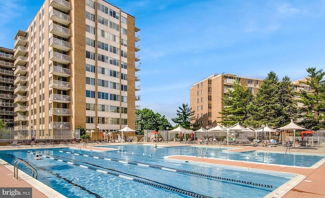2939 Van Ness St NW Unit 743, Washington, DC 20008 - view of community pool