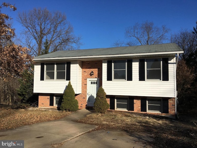 16 Carissa Ct, Owings Mills, MD 21117 - raised ranch featuring brick siding