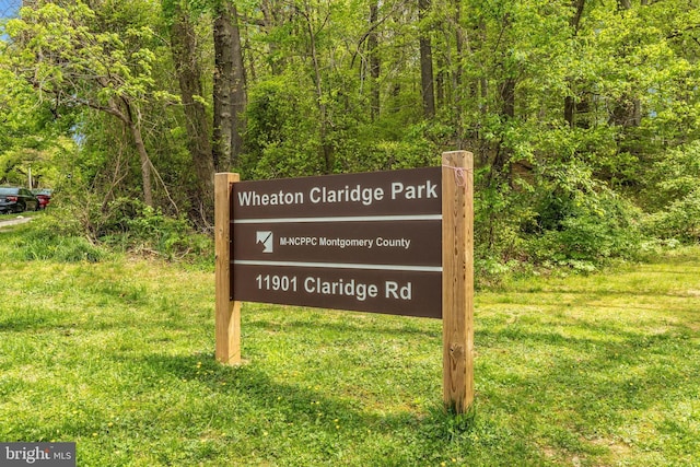 11944 Andrew St, Silver Spring, MD 20902 - exterior view of a heavily wooded area