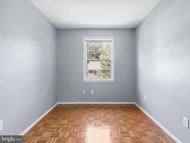 3390 Whipple Ct, Annandale, VA 22003 - unfurnished room with baseboards