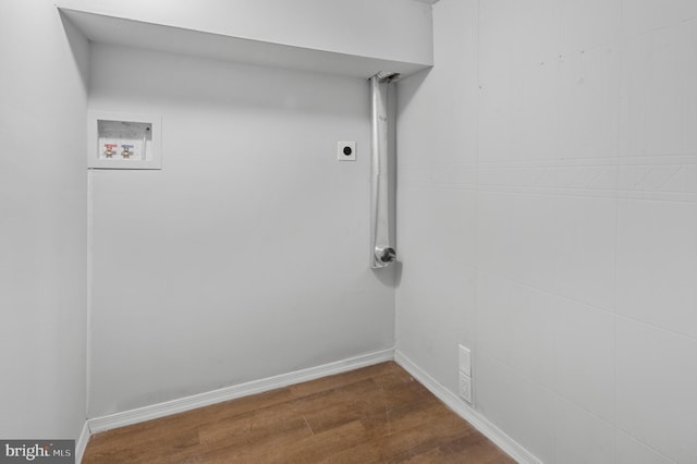 1112 Serrill Ave, Lansdowne, PA 19050 - laundry area with electric dryer hookup, washer hookup, and dark wood-style flooring