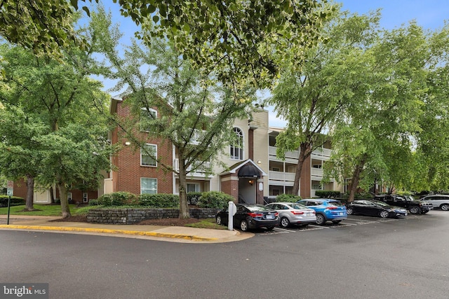 1533 Lincoln Way Unit 301A, Mclean, VA 22102 - view of property featuring uncovered parking