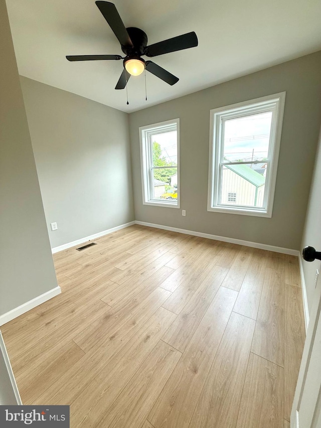 325 Pine St, Hanover, PA 17331 - spare room featuring light wood-type flooring and ceiling fan