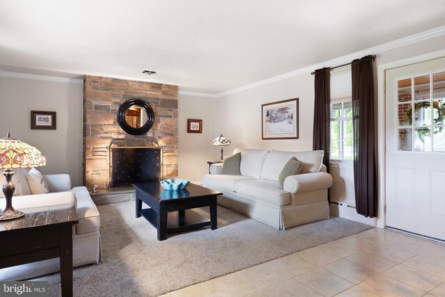 1512 Marsh Rd, Wilmington, DE 19803 - living room with crown molding and tile patterned flooring