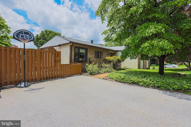 7119 Pheasant Cross Dr, Baltimore, MD 21209 - view of front of house with brick siding