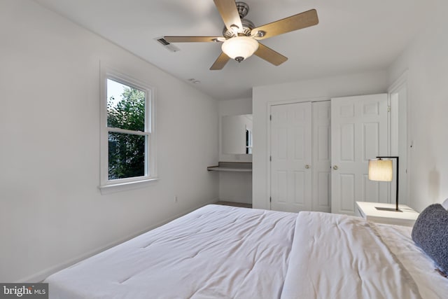925 Barron Ave, Baltimore, MD 21221 - bedroom with a closet and ceiling fan
