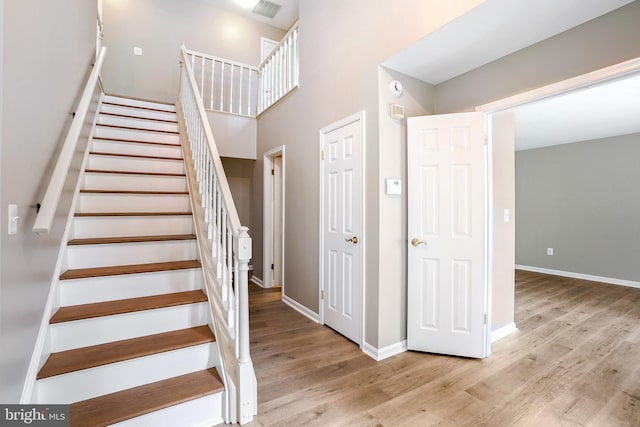 7 Somerset Ct, Annapolis, MD 21403 - stairway featuring wood finished floors