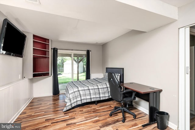 5 Wisteria Ln, Hamilton, NJ 08690 - bedroom with wood finished floors
