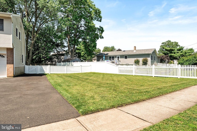 5 Wisteria Ln, Hamilton, NJ 08690 - view of yard featuring driveway