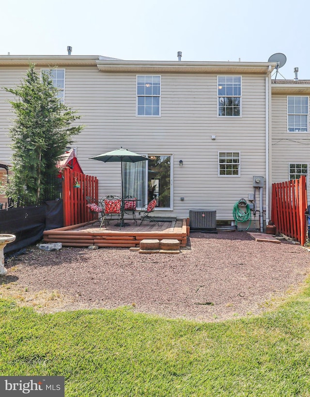 365 Charles Cir, Hellam, PA 17406 - rear view of house featuring a deck