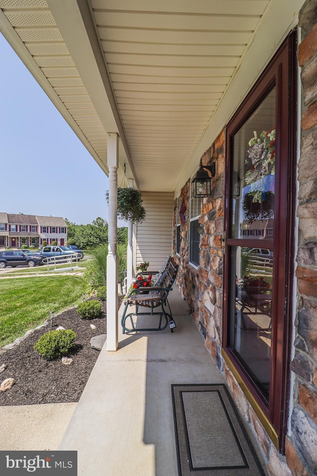 365 Charles Cir, Hellam, PA 17406 - view of porch