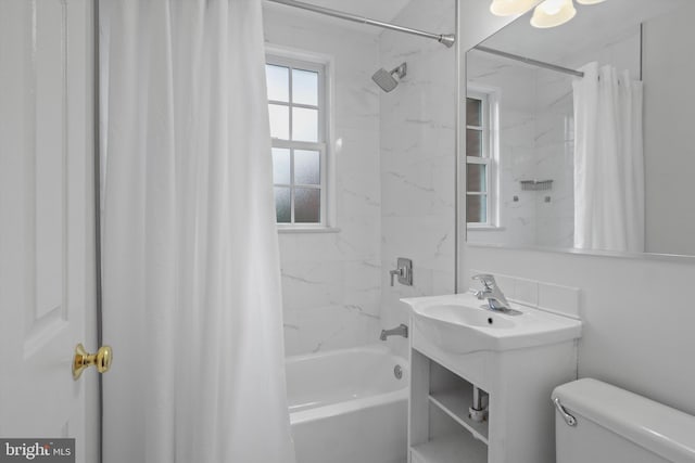 602 Bashford Ln Unit 2221, Alexandria, VA 22314