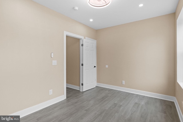 2839 N 9th St, Philadelphia, PA 19133 - empty room featuring wood finished floors, a smoke detector, and recessed lighting
