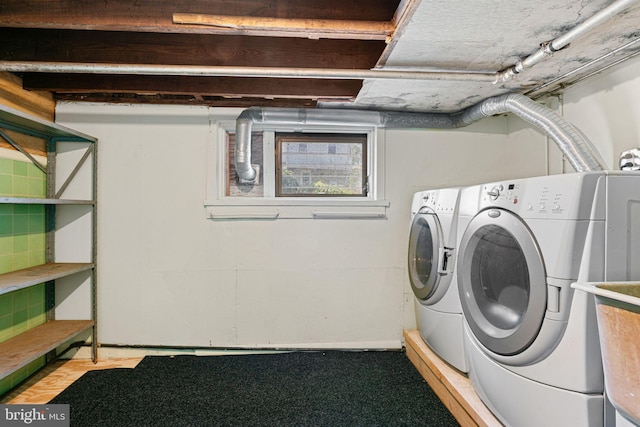 942 Paul St, Gloucester City, NJ 08030 - laundry room with separate washer and dryer