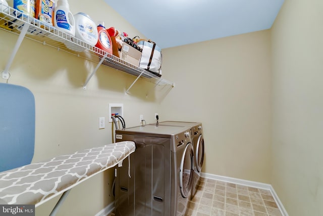 3017 Bainbridge Dr, Lansdale, PA 19446 - laundry room with baseboards and separate washer and dryer