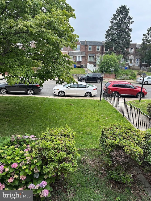 3432 Hartel Ave, Philadelphia, PA 19136 - view of yard