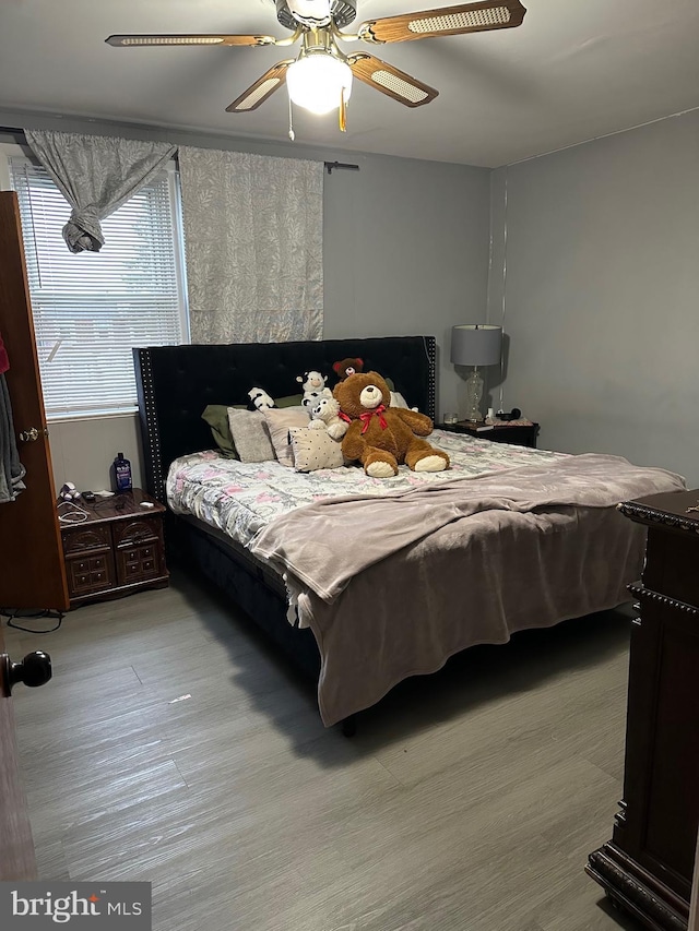 3432 Hartel Ave, Philadelphia, PA 19136 - bedroom with wood finished floors and a ceiling fan