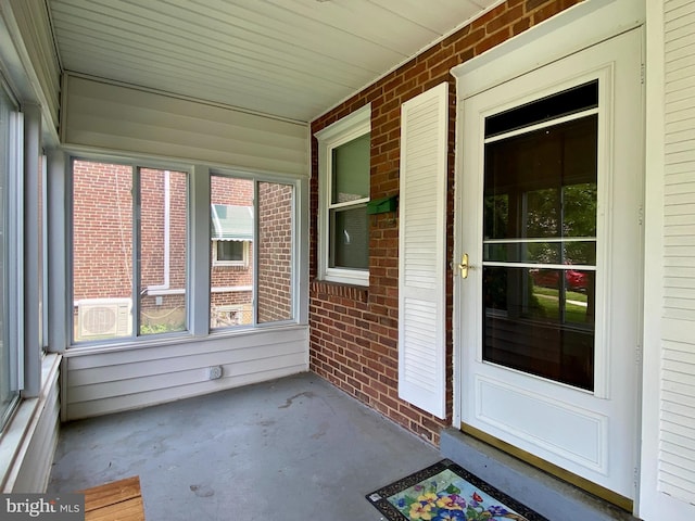 2634 Yorkway, Baltimore, MD 21222 - view of unfurnished sunroom