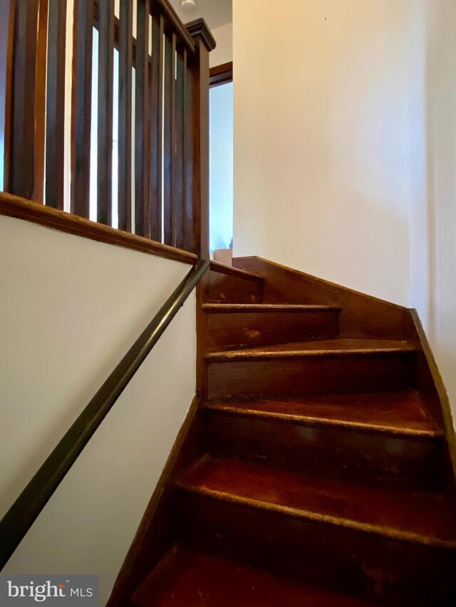 2634 Yorkway, Baltimore, MD 21222 - view of stairs