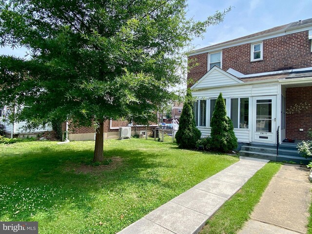 2634 Yorkway, Baltimore, MD 21222 - view of green lawn