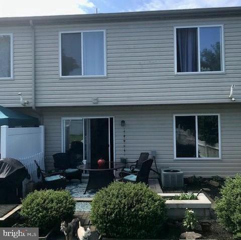 21 E Elm St, Lebanon, PA 17042 - rear view of property