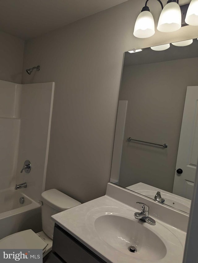 105 Fairfax Ln Unit 84, Dover, DE 19901 - full bath featuring vanity and tub / shower combination