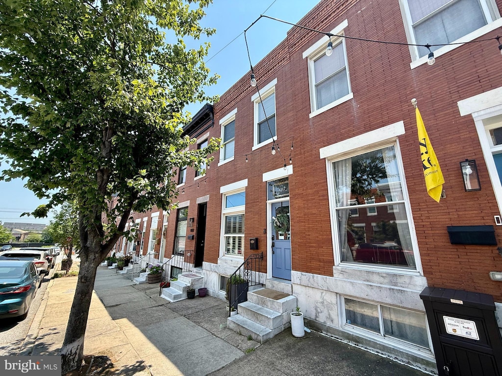 3917 Hudson St, Baltimore, MD 21224 - view of property with entry steps