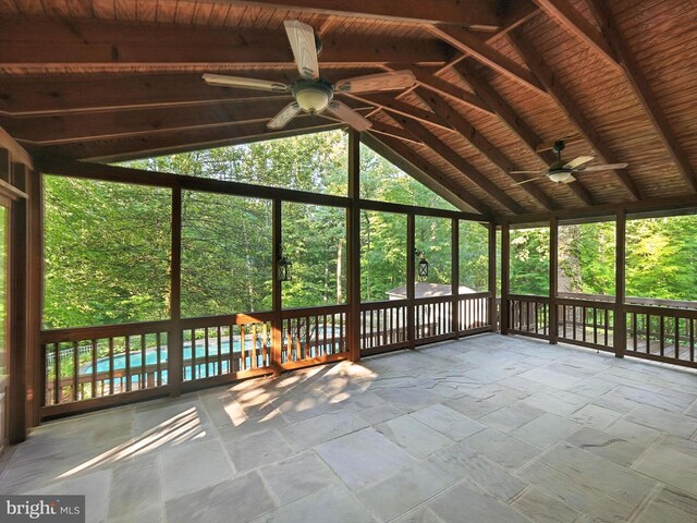 7491 Slagle Ln, Manassas, VA 20111 - unfurnished sunroom featuring a ceiling fan and lofted ceiling