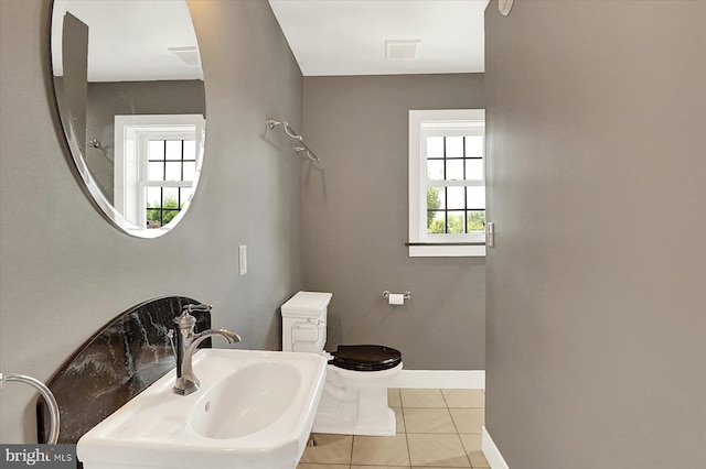 127 Spruce St, Middletown, PA 17057 - bathroom featuring a sink and tile patterned floors