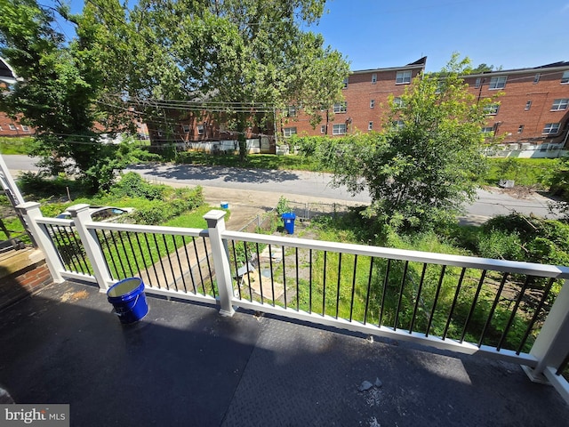 940 E 41st St, Baltimore, MD 21218 - view of balcony