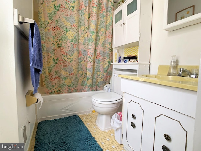 316-322 W Wildey St, Philadelphia, PA 19123 - bathroom featuring vanity, tile patterned flooring, and shower / tub combo with curtain