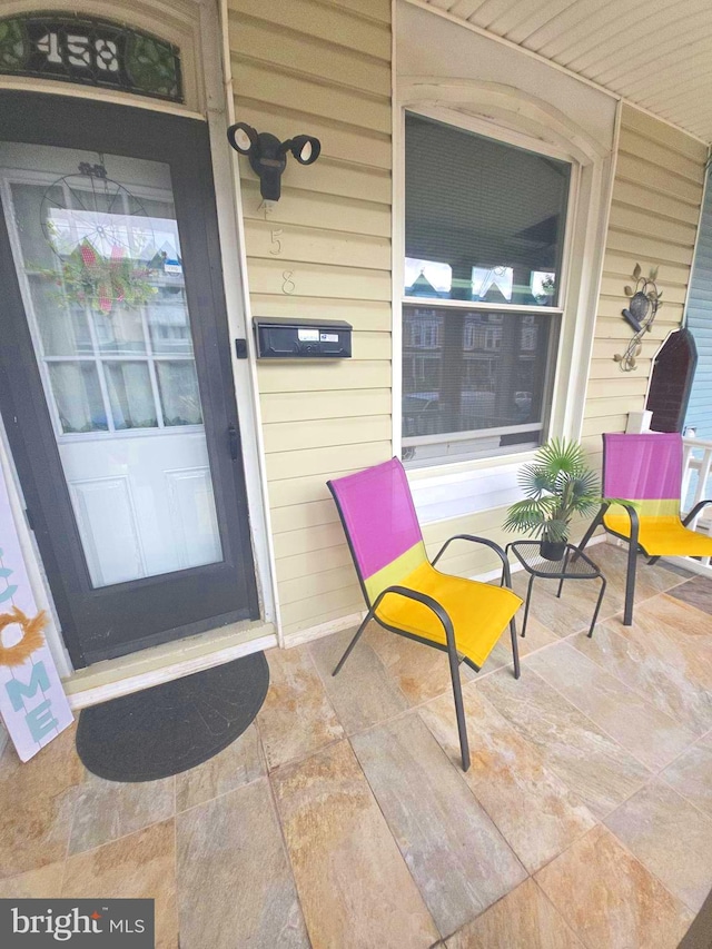 458 W Oley St, Reading, PA 19601 - entrance to property with covered porch