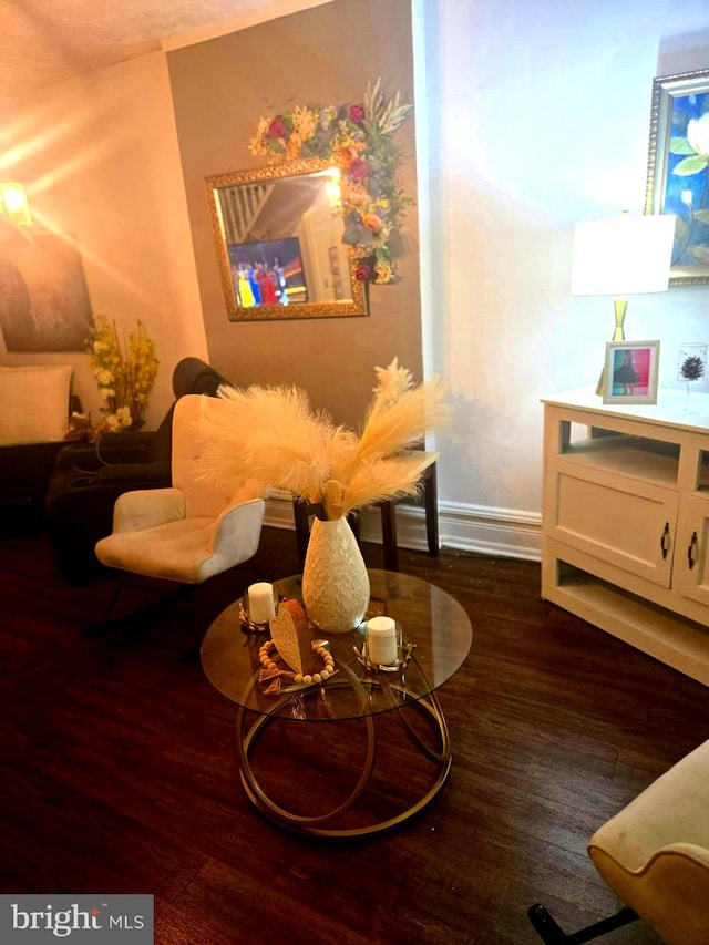 458 W Oley St, Reading, PA 19601 - sitting room featuring wood finished floors and baseboards