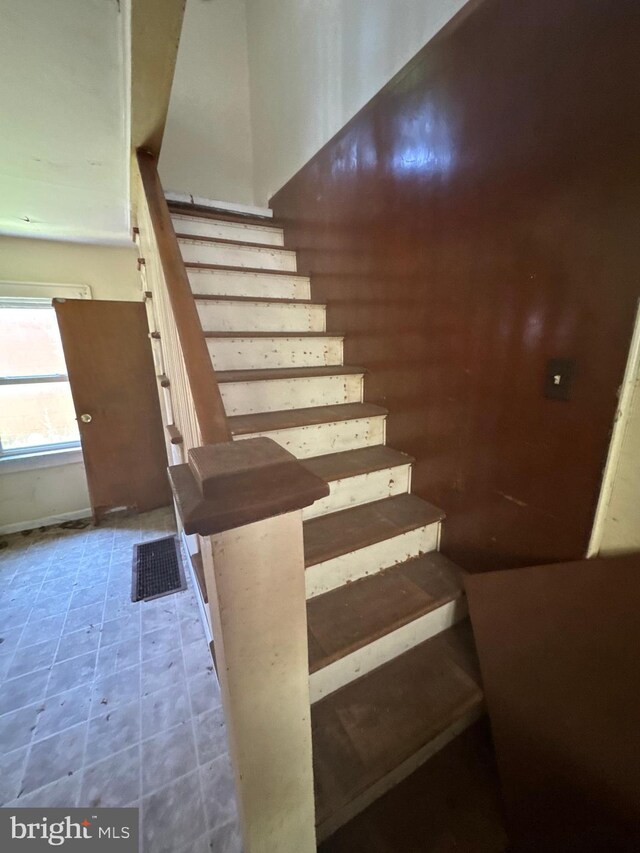 219 E Pike St, Bellefonte, PA 16823 - view of staircase