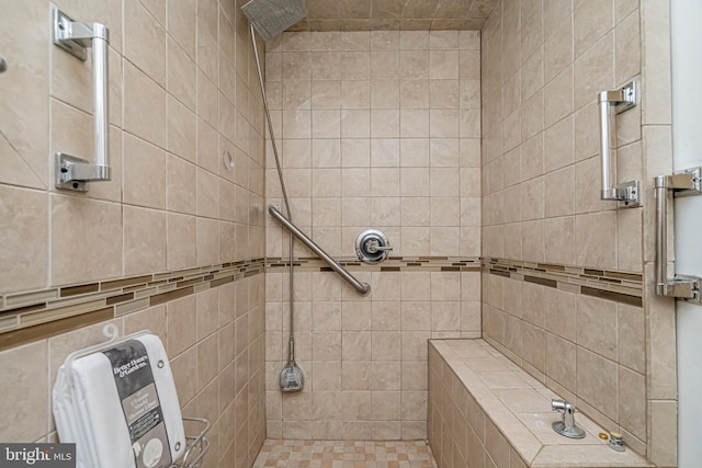 1916 Porter Ave, Suitland, MD 20746 - full bathroom with a tile shower