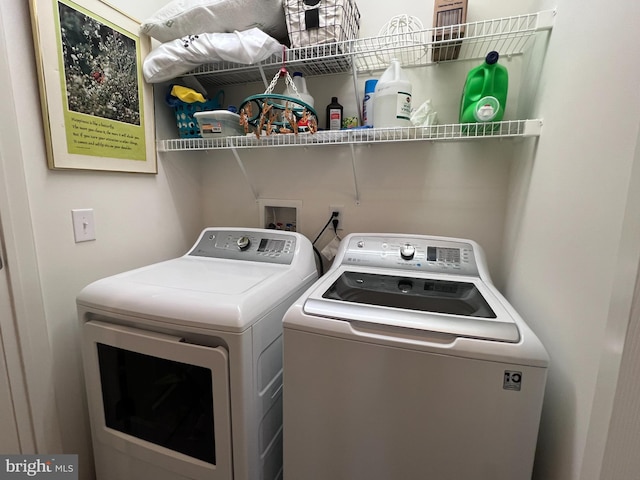 108 Creekside Way, Burlington, NJ 08016 - washroom with washing machine and clothes dryer