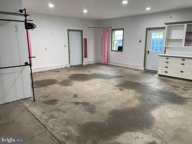 21 Willow St, Milroy, PA 17063 - garage featuring recessed lighting