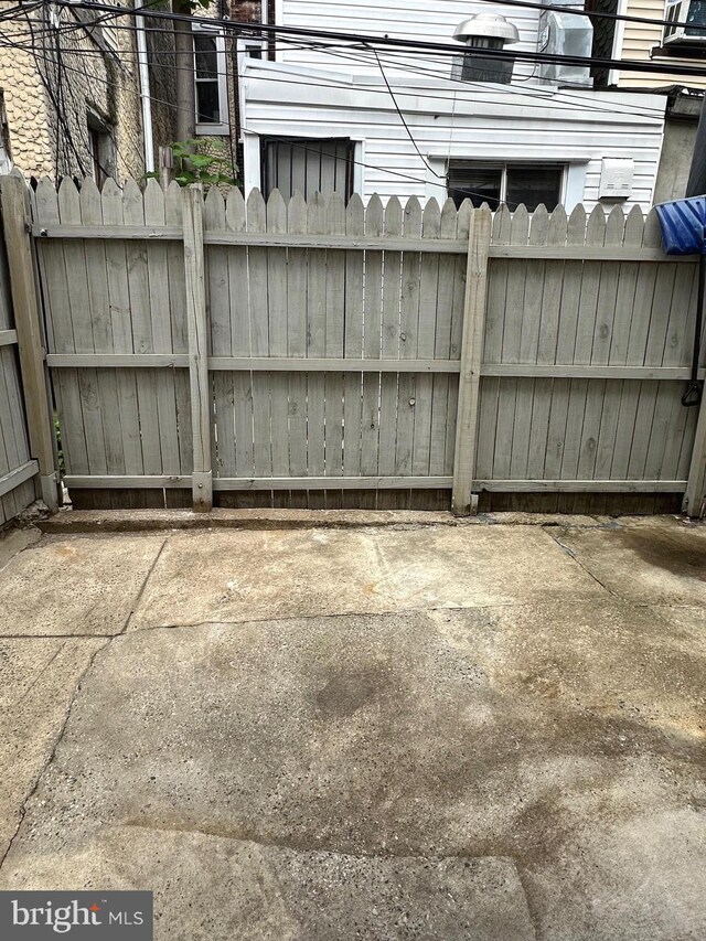 605 E Wishart St, Philadelphia, PA 19134