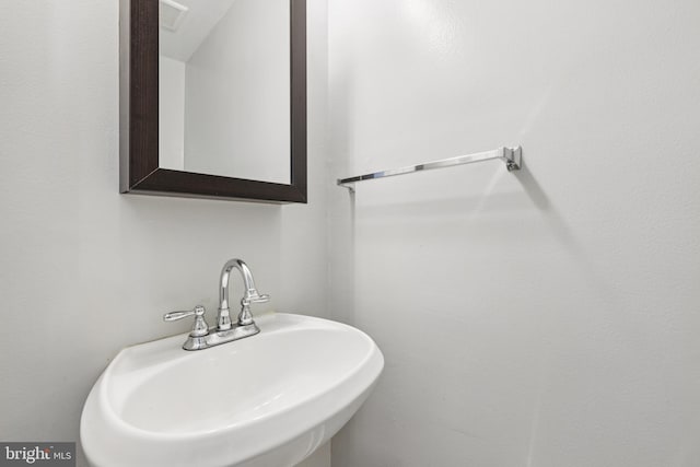 9046 Queen Maria Ct, Columbia, MD 21045 - bathroom with a sink