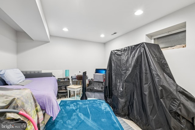 9046 Queen Maria Ct, Columbia, MD 21045 - bedroom featuring recessed lighting and wood finished floors