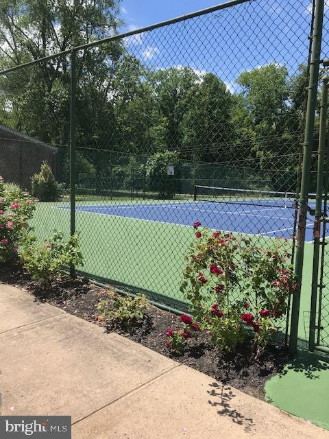 401 Cooper Landing Rd Unit 207Playa, Del Sol, Cherry Hill, NJ 08002 - view of tennis court