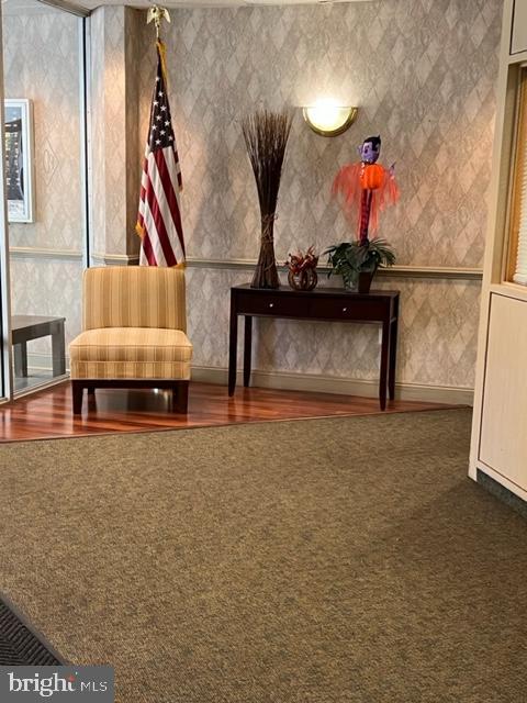 401 Cooper Landing Rd Unit 207Playa, Del Sol, Cherry Hill, NJ 08002 - lobby featuring wallpapered walls