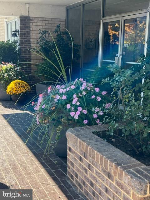 401 Cooper Landing Rd Unit 207Playa, Del Sol, Cherry Hill, NJ 08002 - exterior view of brick siding
