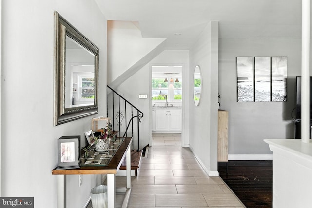 312 Wellington, Reading, PA 19609 - entryway featuring stairway