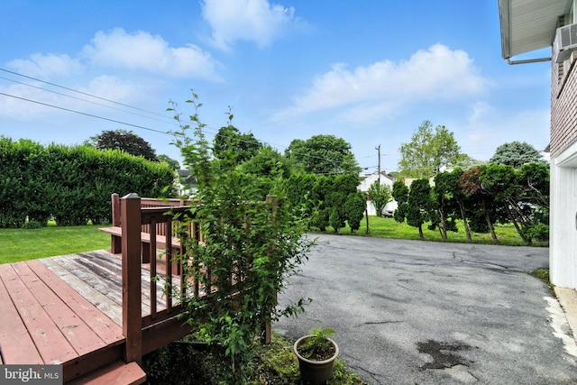 312 Wellington, Reading, PA 19609 - view of patio featuring a deck