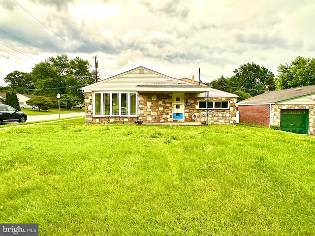 8237 Verree Rd, Philadelphia, PA 19111 - view of front of property featuring stone siding and a front yard