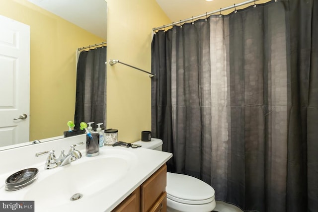 16435 Regatta Ln, Woodbridge, VA 22191 - full bath with vanity and toilet