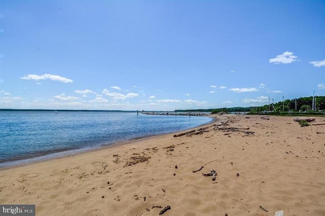 16435 Regatta Ln, Woodbridge, VA 22191 - water view featuring nearby beach