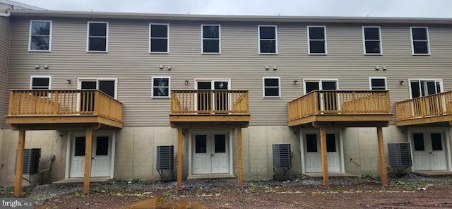 54 Petersburg Ln, Duncannon, PA 17020 - back of house